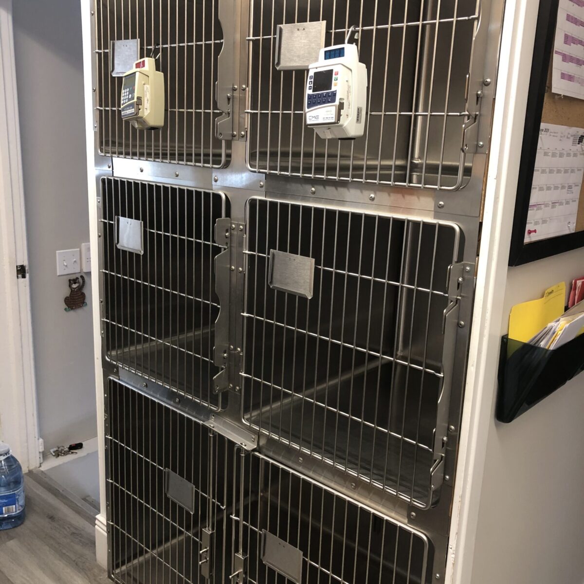 CCCC 039 stainless steel cages all 6 | VEEN Canada - Veterinary ...